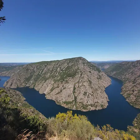Casa Peleteiro Ribeira Sacra Tatil Evi Ourense
